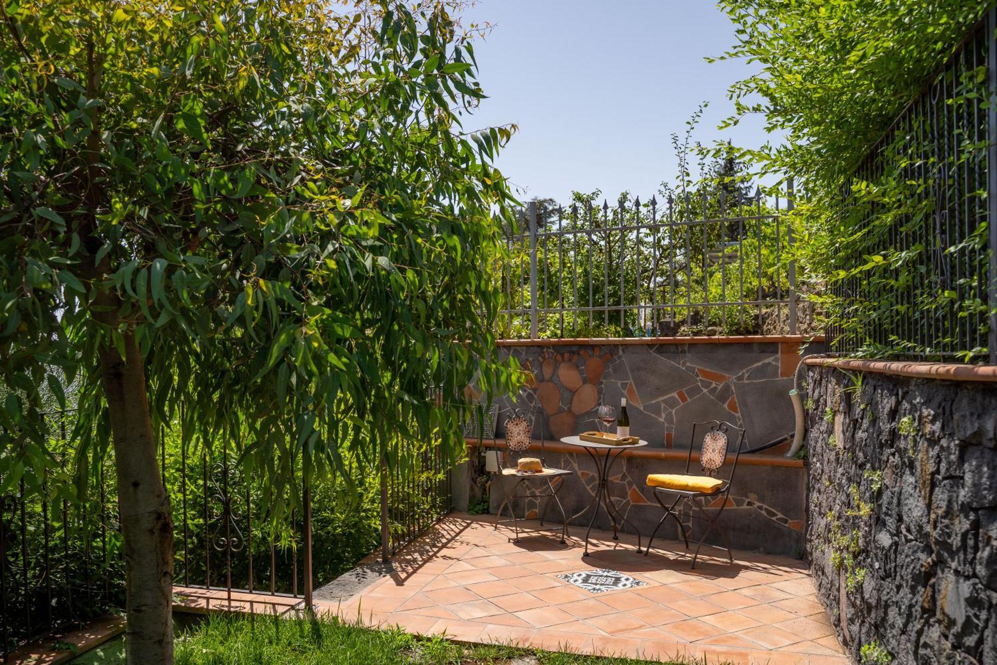 Etna Sunshine Rent Rooms Puntalazzo Dış mekan fotoğraf