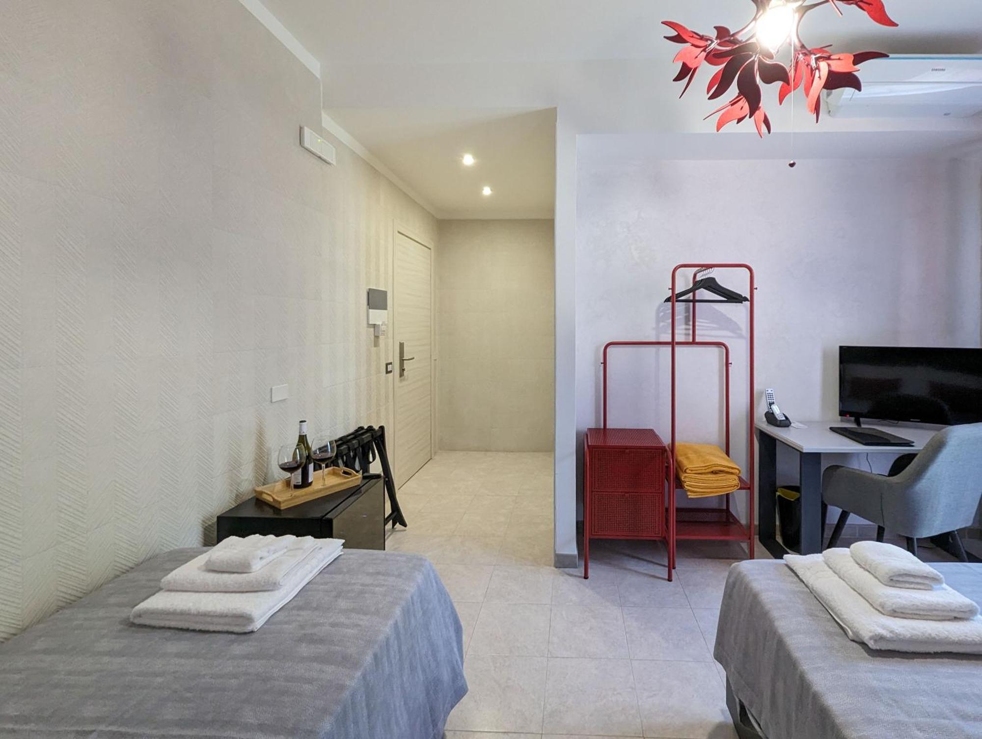 Etna Sunshine Rent Rooms Puntalazzo Dış mekan fotoğraf