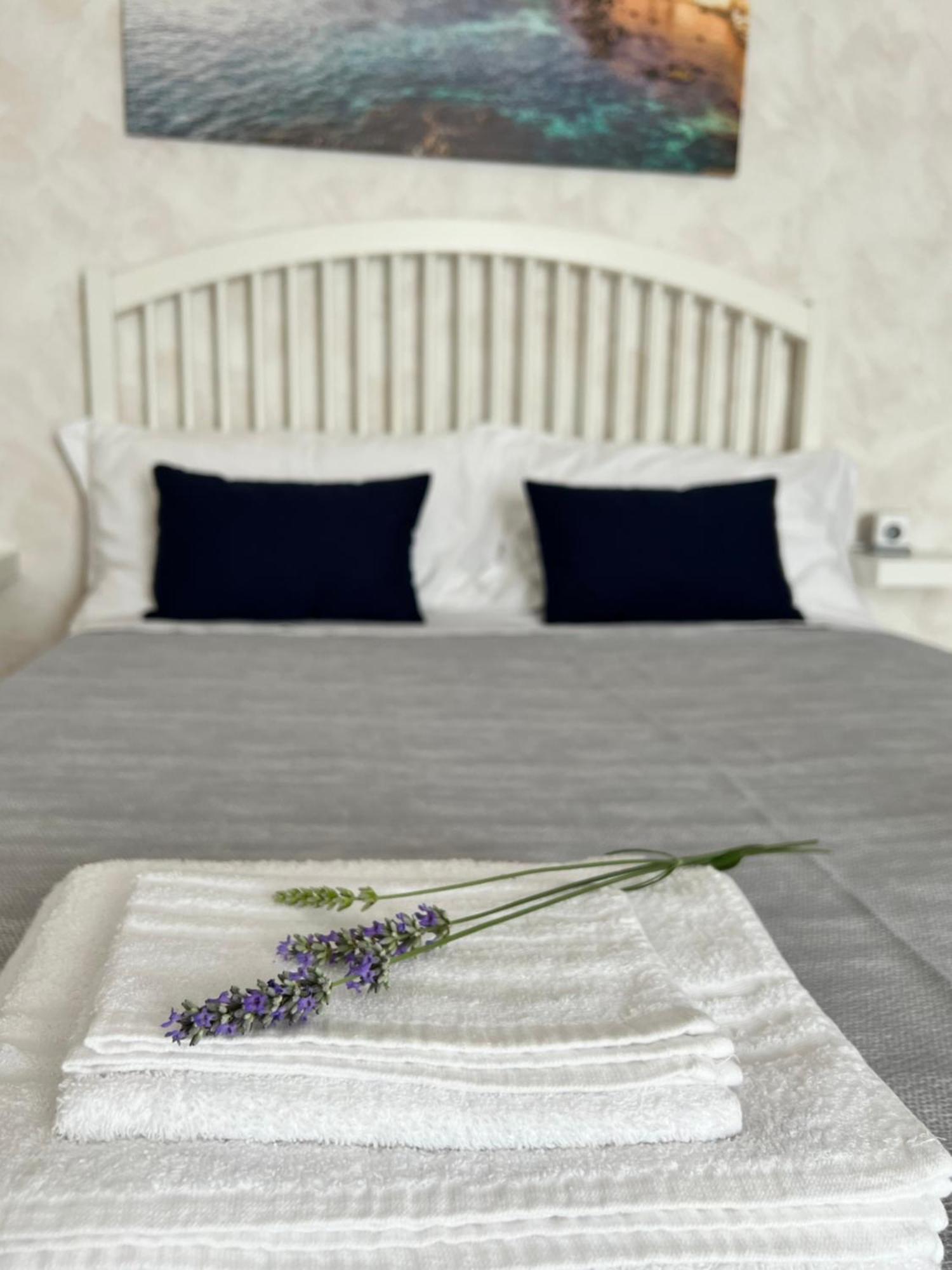 Etna Sunshine Rent Rooms Puntalazzo Dış mekan fotoğraf